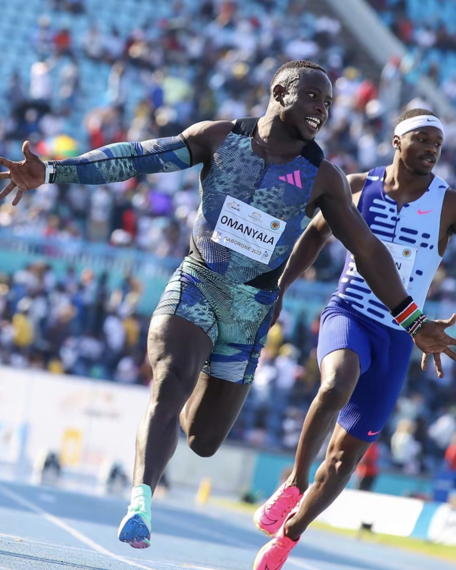 竞争激烈，选手们争夺金牌如临大敌的简单介绍