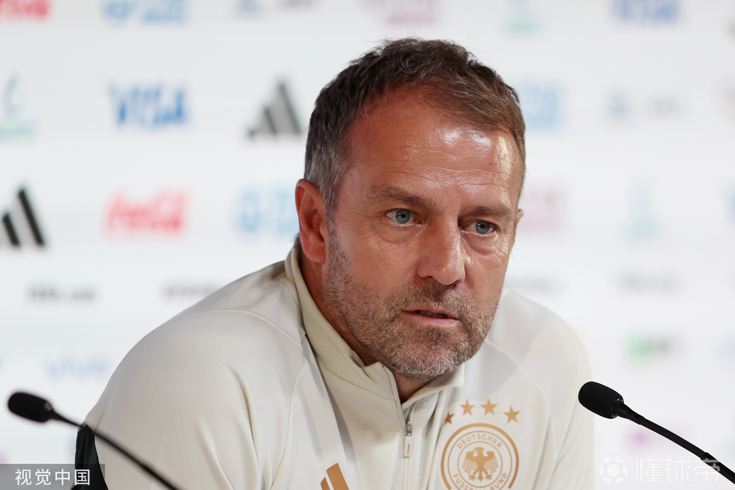 开云平台-包含马德里竞技遭遇两连败，晋级形势岌岌可危的词条