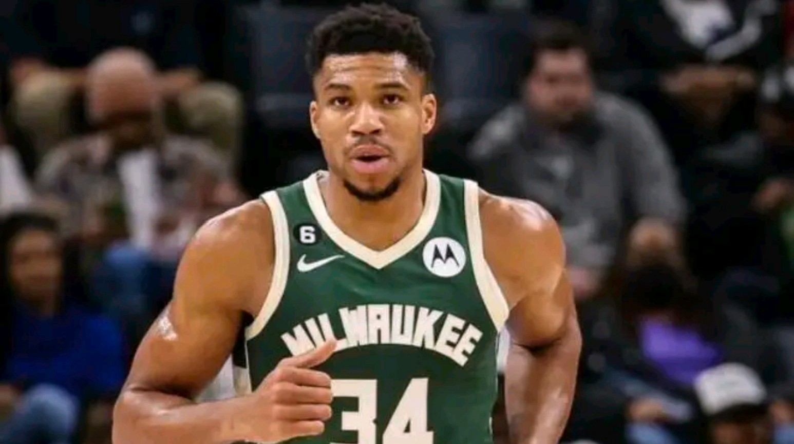 雄鹿输球不打紧，凯尔特人气势如虹