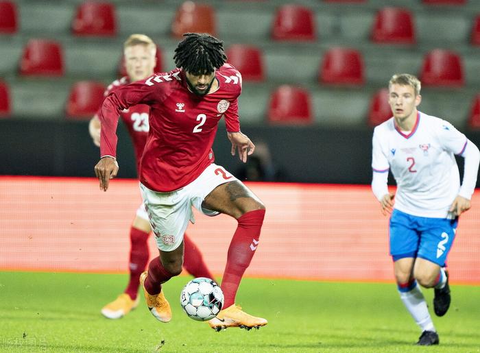 俄罗斯队不敌捷克,惜败出局 俄罗斯队不敌捷克,惜败出局