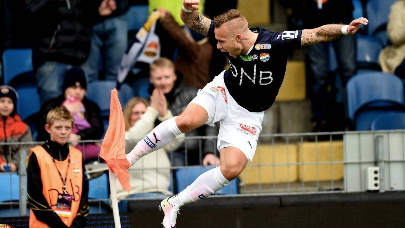 包含欧洲经典对决:实力相当的两支球队比分胶着的词条 包含欧洲经典对决:实力相当的两支球队比分胶着的词条