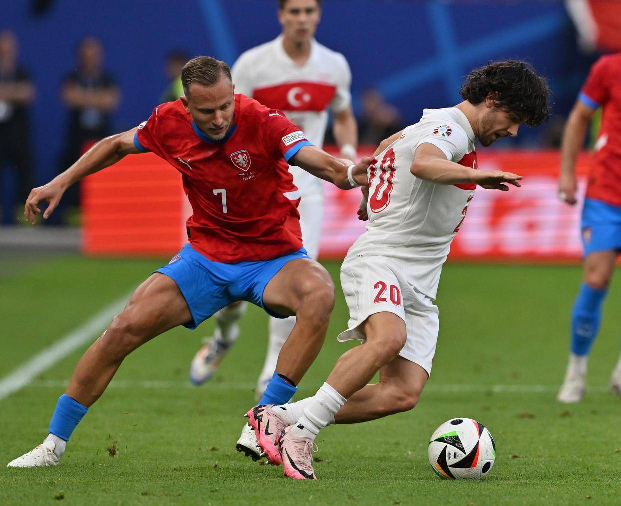 捷克共和国队在比赛中获胜晋级下一轮 捷克共和国队在比赛中获胜晋级下一轮