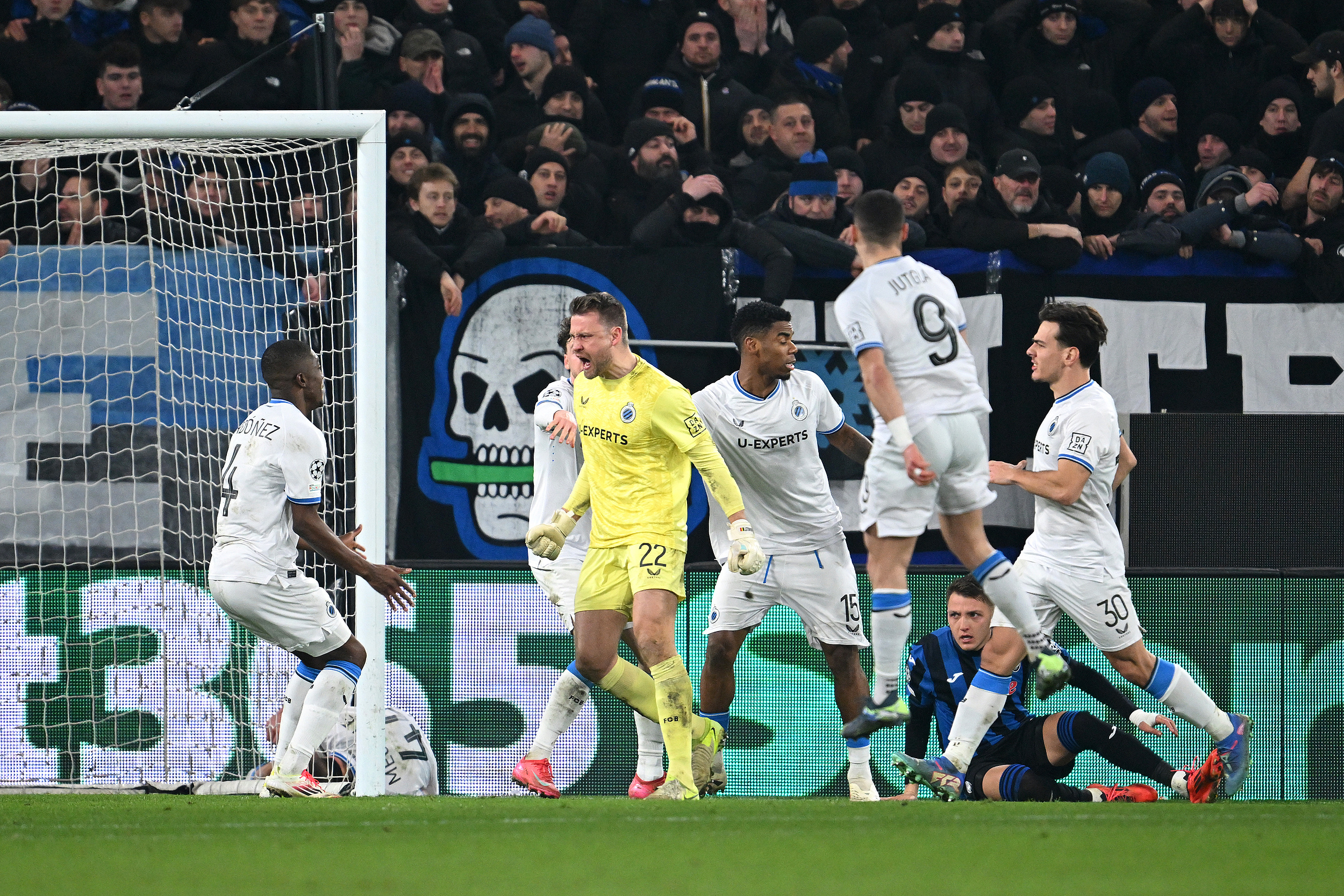 关于亚特兰大横扫都灵,锁定欧联杯资格的信息 关于亚特兰大横扫都灵,锁定欧联杯资格的信息