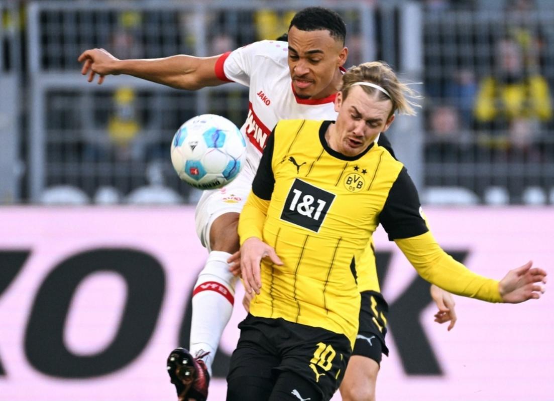 纽伦堡全主场取胜,力压德甲劲旅上赛季的简单介绍 纽伦堡全主场取胜,力压德甲劲旅上赛季的简单介绍