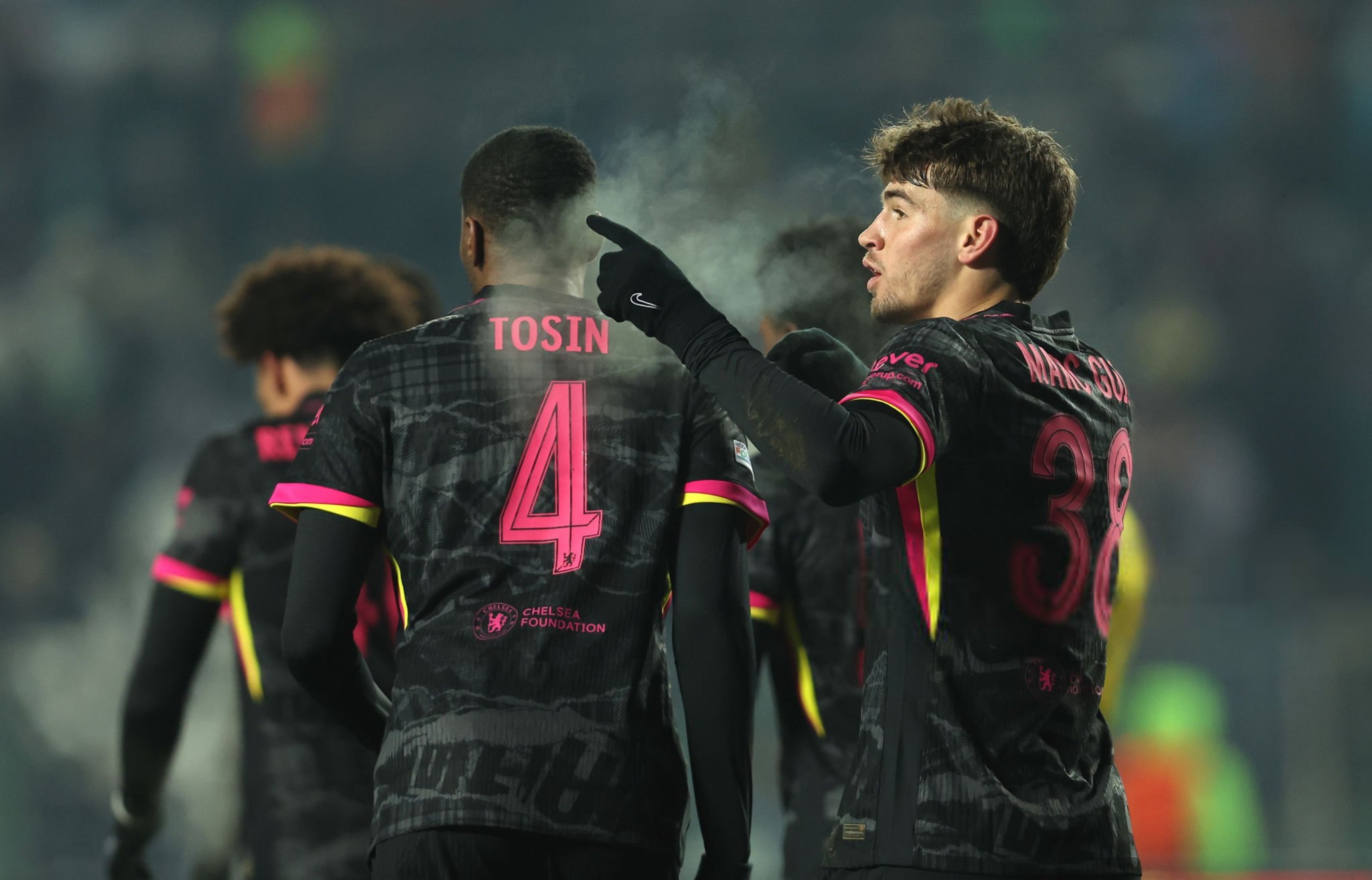 切尔西主场完成逆转,强势逼平对手的简单介绍 切尔西主场完成逆转,强势逼平对手的简单介绍