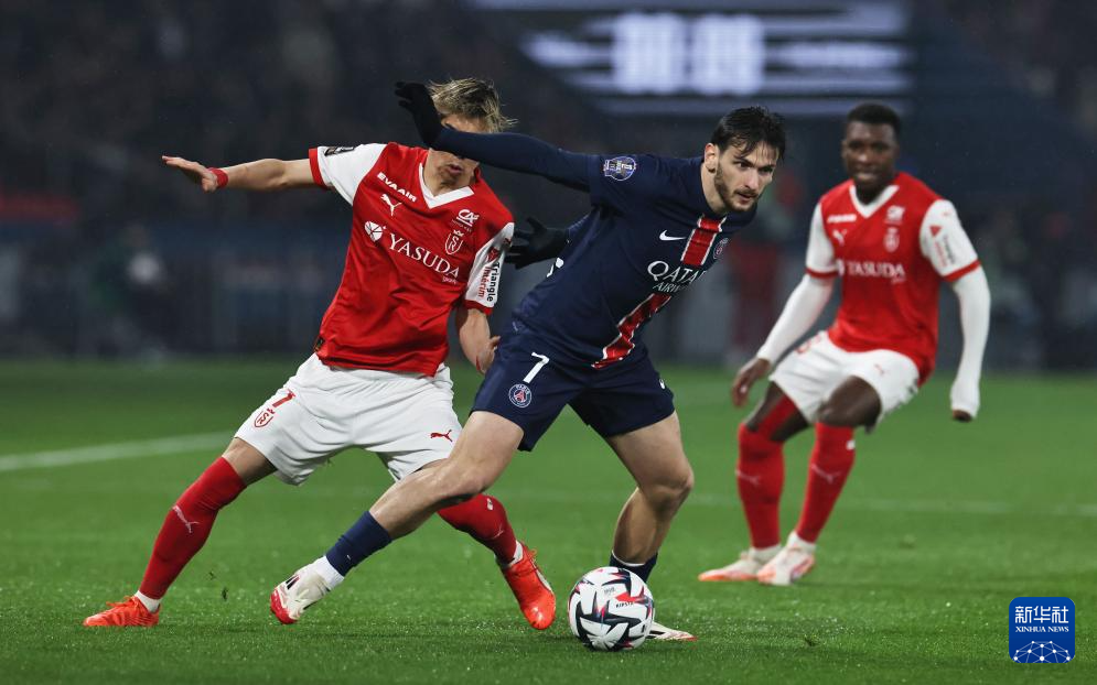 兰斯客场不敌敌手,法国足球联赛迎来挑战的简单介绍 兰斯客场不敌敌手,法国足球联赛迎来挑战的简单介绍