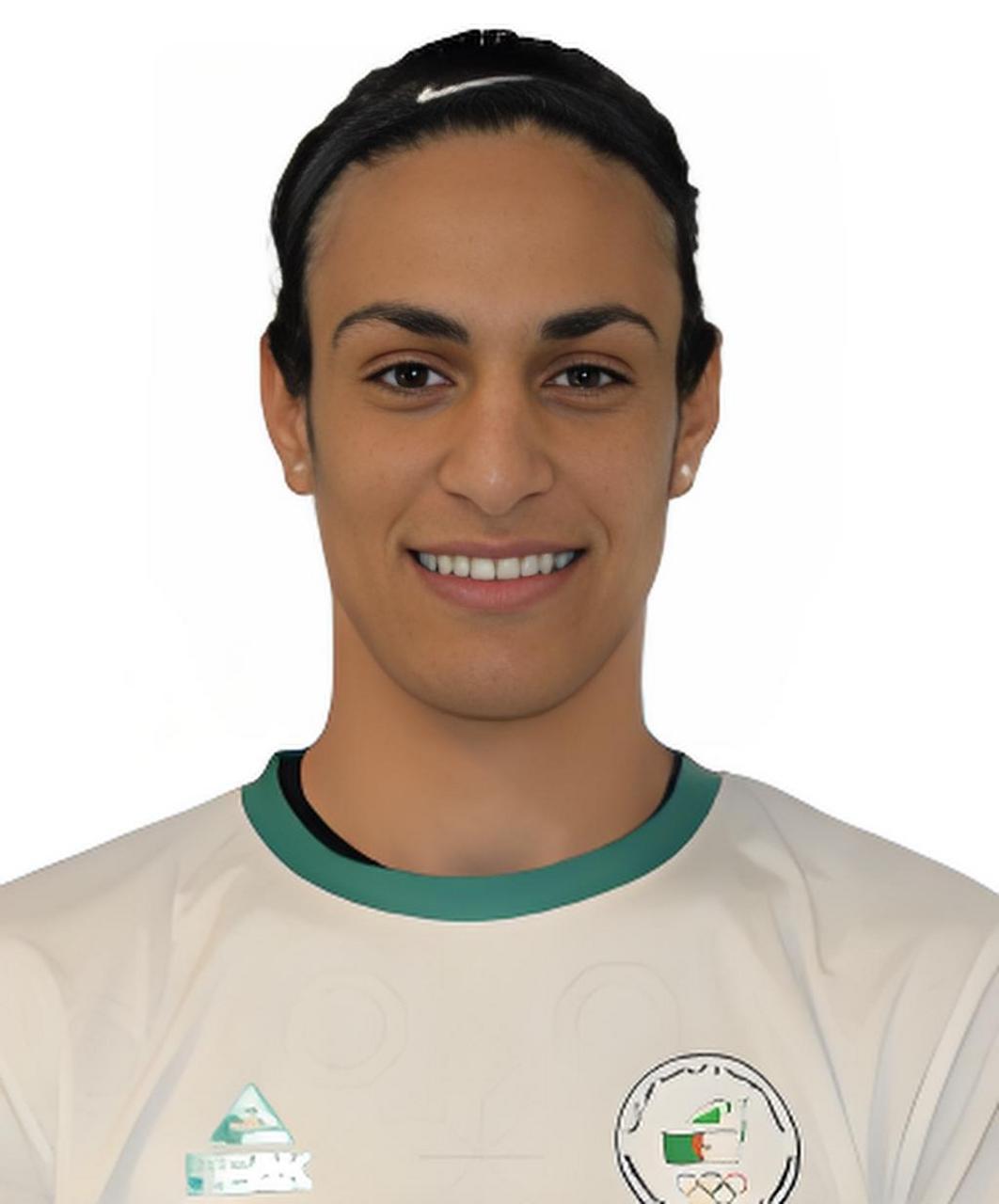 包含阿尔及利亚选手在比赛中展现顶级技术的词条