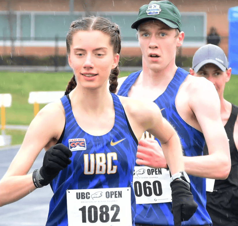 加拿大运动员在赛场上发挥实力 加拿大运动员在赛场上发挥实力