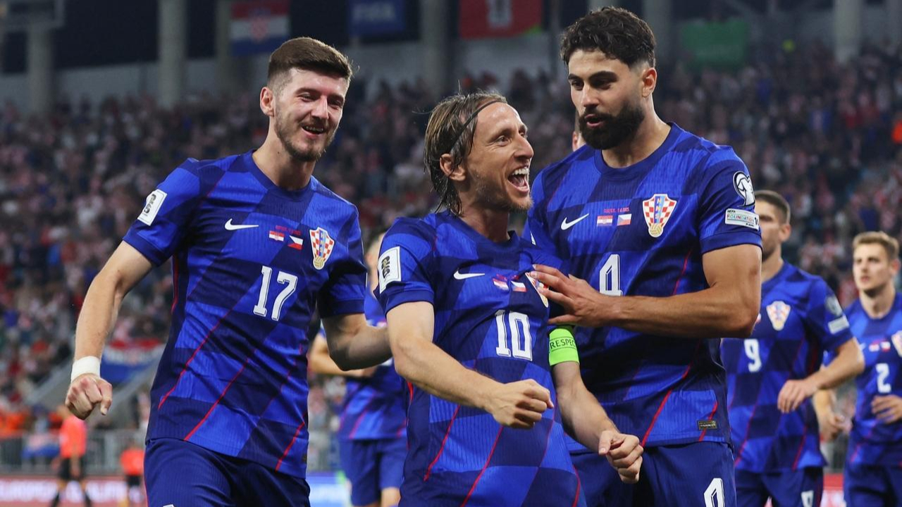 包含瑞典战胜克罗地亚,欧预赛小组出线形势一片大好的词条 包含瑞典战胜克罗地亚,欧预赛小组出线形势一片大好的词条