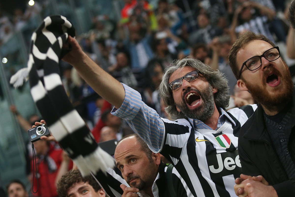 包含尤文图斯艰难晋级,成功晋级下一轮的词条 包含尤文图斯艰难晋级,成功晋级下一轮的词条