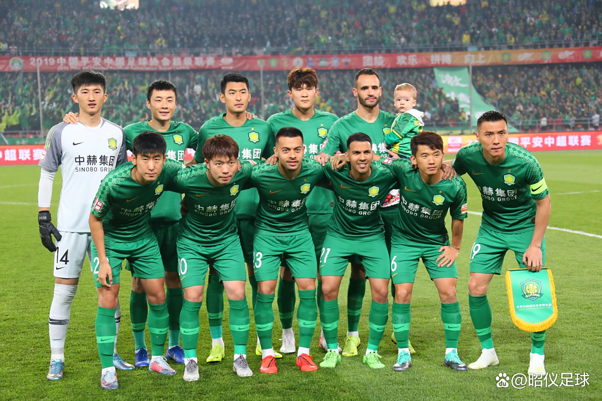 顶级球队集结，备战中超联赛赛季