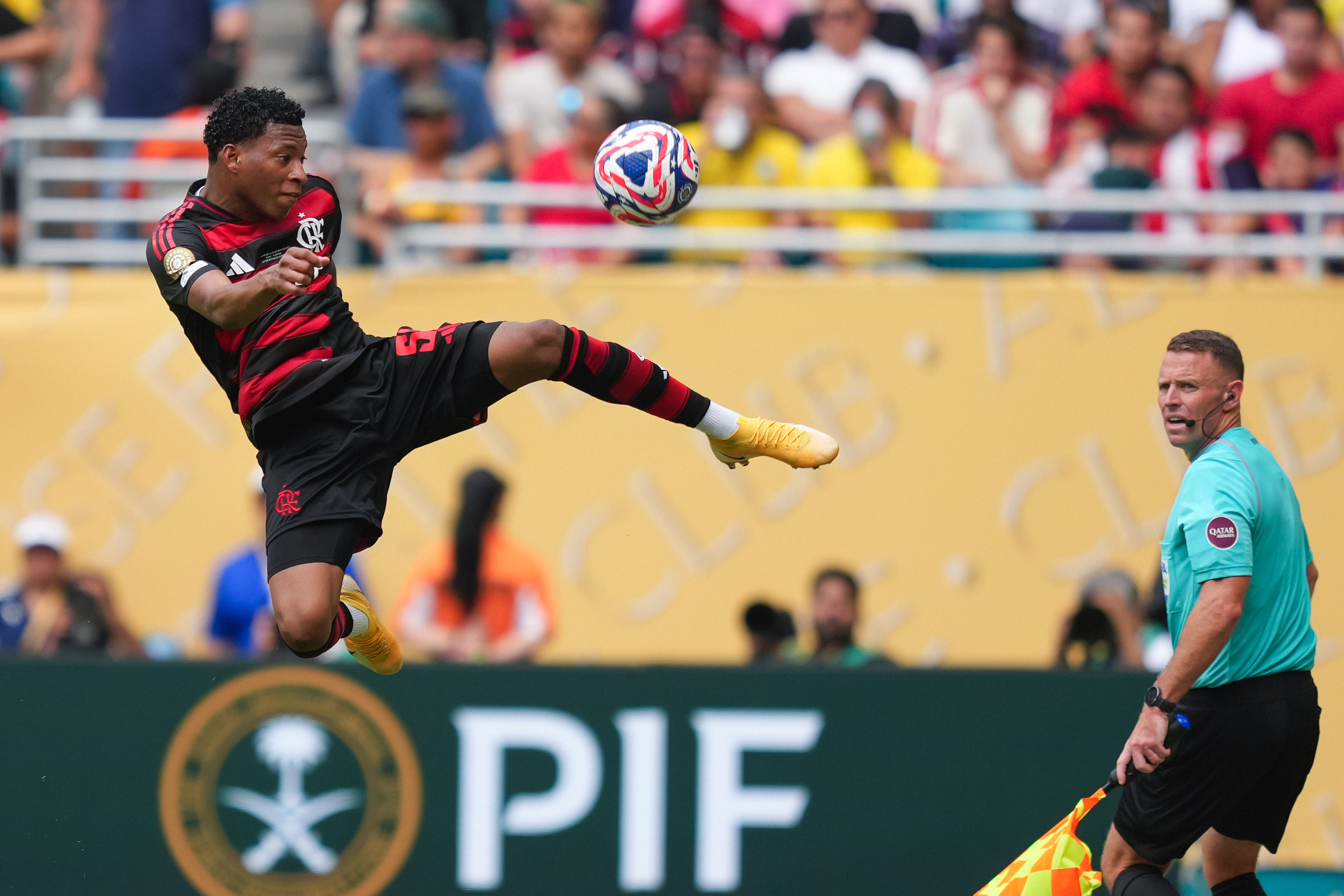 拜仁慕尼黑骁勇善战,晋级决赛在望的简单介绍 拜仁慕尼黑骁勇善战,晋级决赛在望的简单介绍