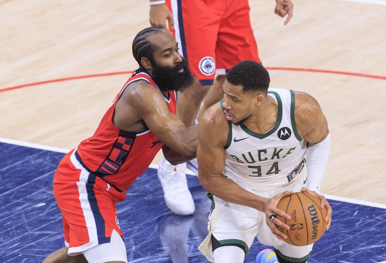 火箭战胜湖人,哈登继续砍下高分 火箭战胜湖人,哈登继续砍下高分