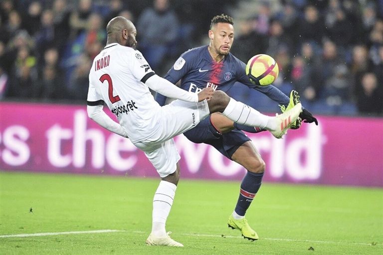 甘冈挑战巴黎,法甲豪强势不可挡 甘冈挑战巴黎,法甲豪强势不可挡