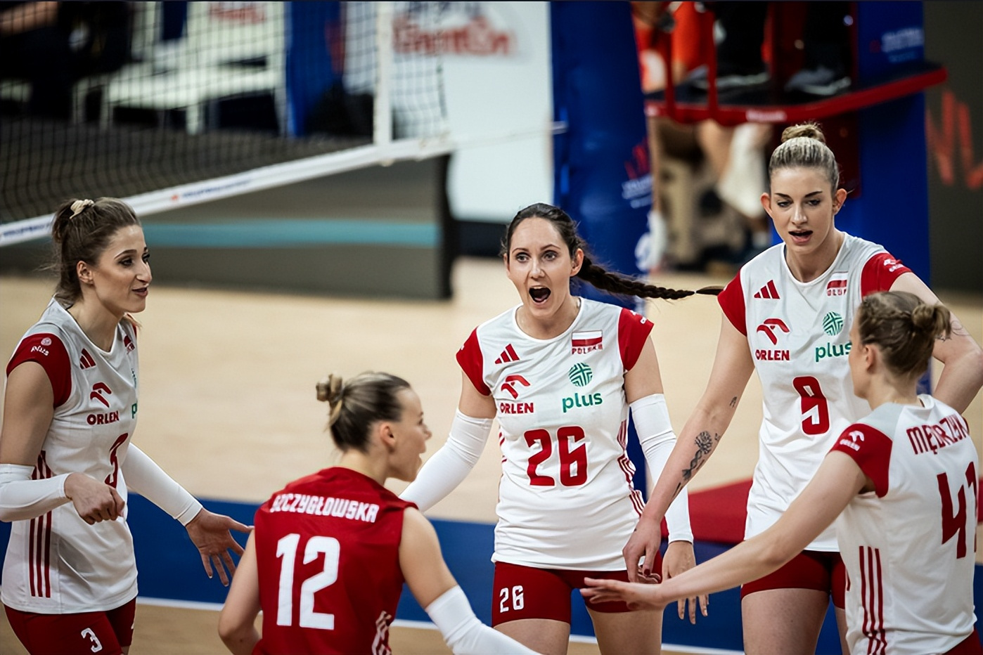 南方球队实力横扫对手，取得重要胜利的简单介绍