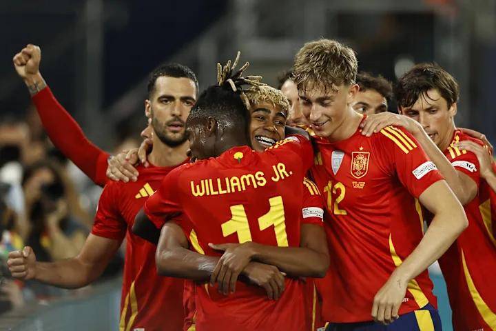 双方实力对比!欧国联决赛将在周末进行 双方实力对比!欧国联决赛将在周末进行