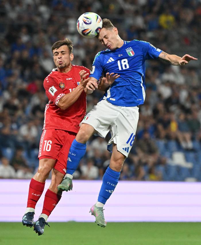 摩尔多瓦与巴拉圭冠军之争,庆祝欢庆一番 摩尔多瓦与巴拉圭冠军之争,庆祝欢庆一番