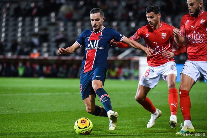 尼姆主场战平里昂,保持不败纪录 尼姆主场战平里昂,保持不败纪录