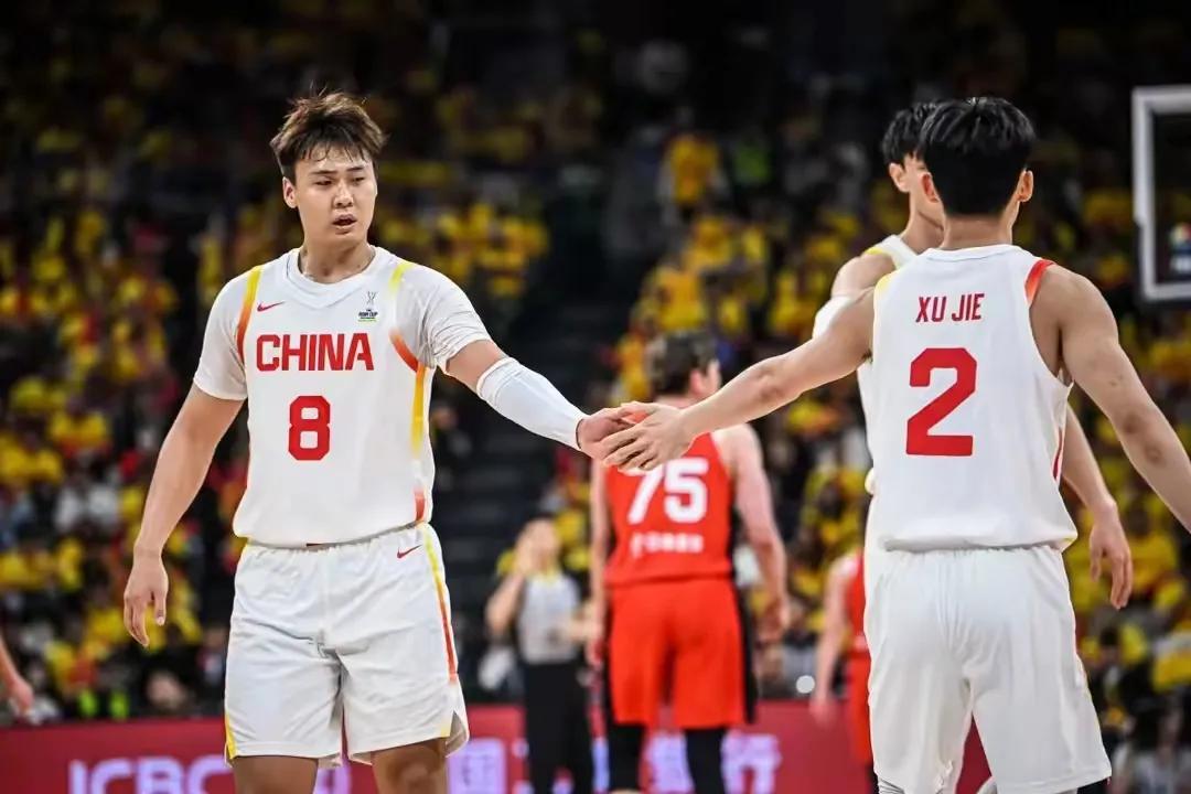 雄鹿遭遇强手,步步为营备战季后赛 雄鹿遭遇强手,步步为营备战季后赛