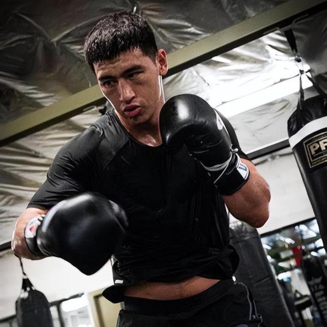 俄罗斯拳击选手奋力一搏,稳守领先的简单介绍 俄罗斯拳击选手奋力一搏,稳守领先的简单介绍