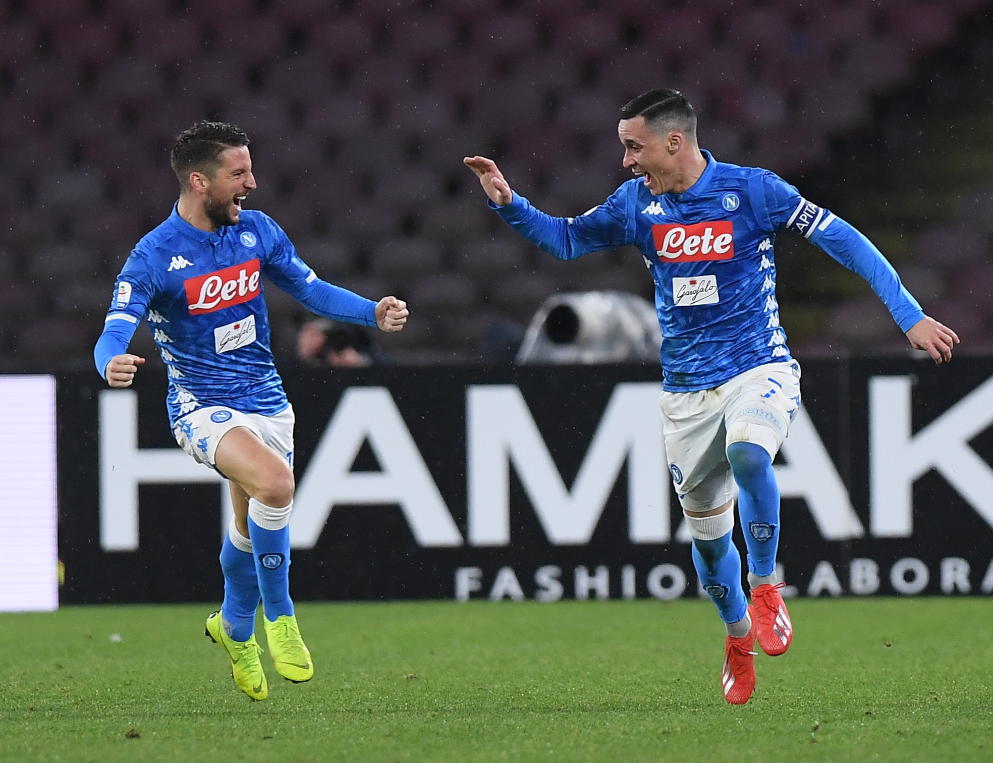 那不勒斯足球风格独特,技术展现水平的简单介绍 那不勒斯足球风格独特,技术展现水平的简单介绍