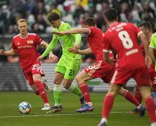 开云体育登录-包含伯哈夫斯汉击败维洛弗尼，抢夺榜首的词条