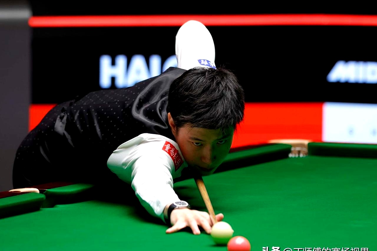 球员个人技巧在比赛中得到了充分展现 球员个人技巧在比赛中得到了充分展现