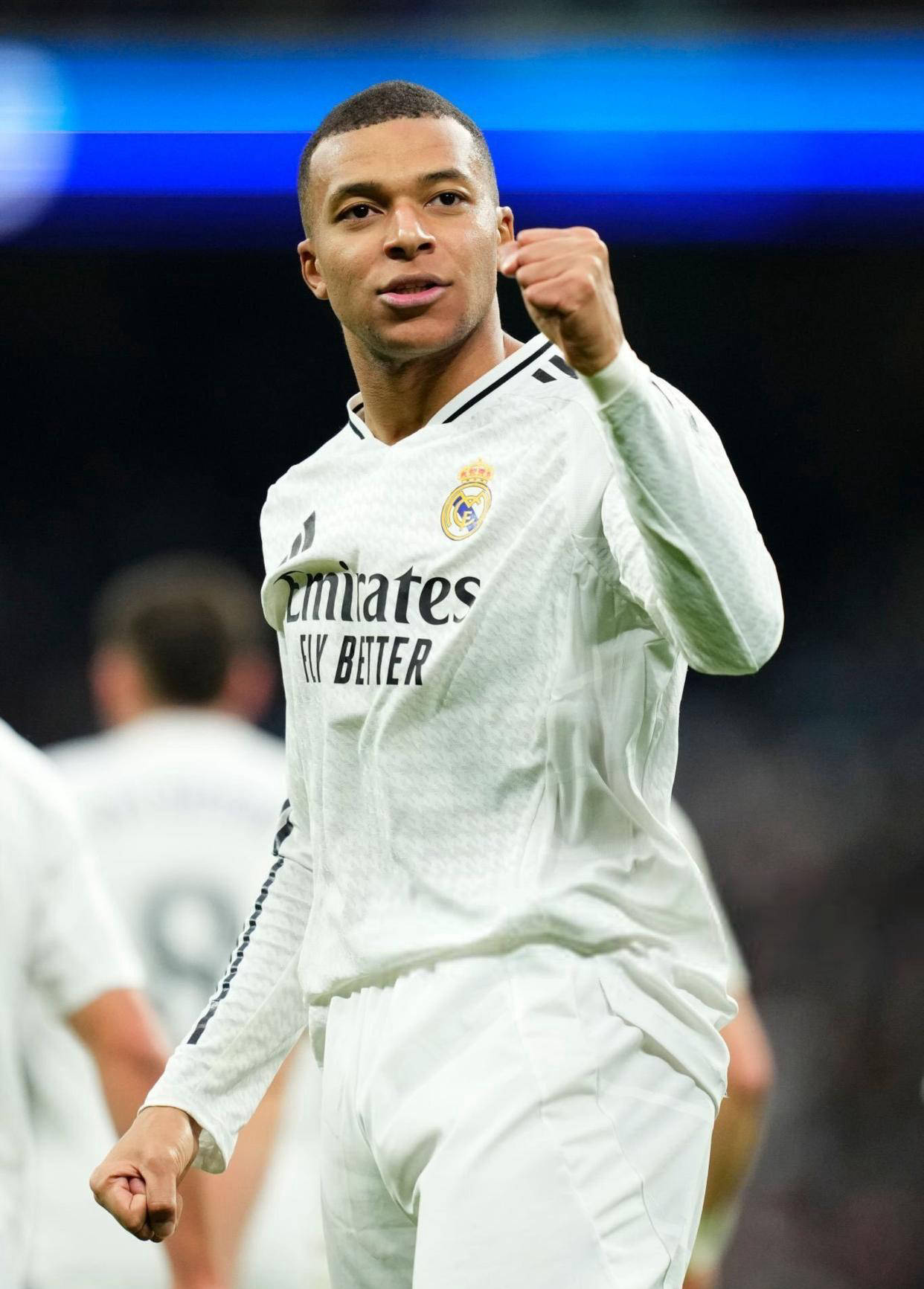 开云APP-皇马逆袭取胜，小组赛收官积极向上