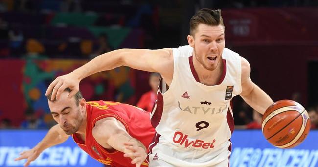 拉脱维亚队逆袭成功,晋级下一阶段 拉脱维亚队逆袭成功,晋级下一阶段