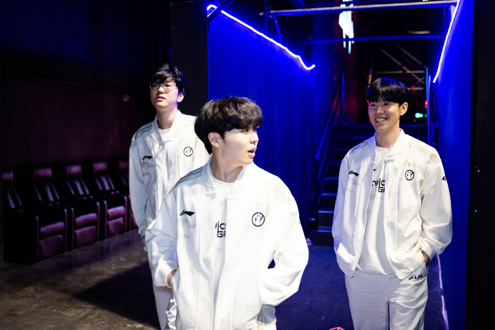 开云体育官网-JDG血洗TL，Peanut关键团战开团秒人强强对话成都决赛之夜，技惊四座