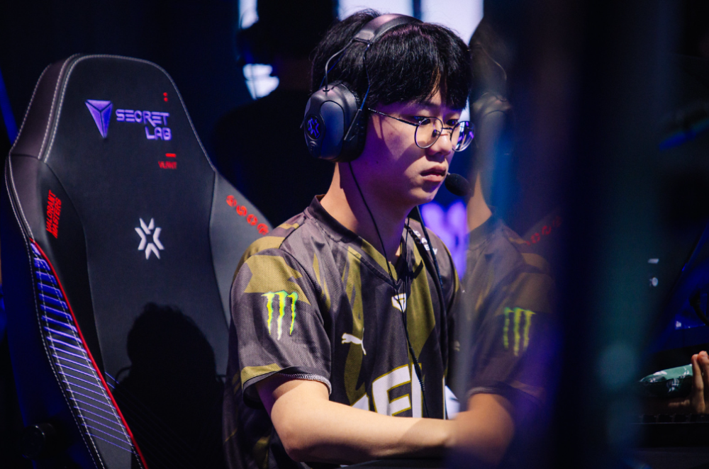 开云体育在线-GEN力克FPX，Caps拿下关键大龙宿命之战淘汰赛，引爆全场热议