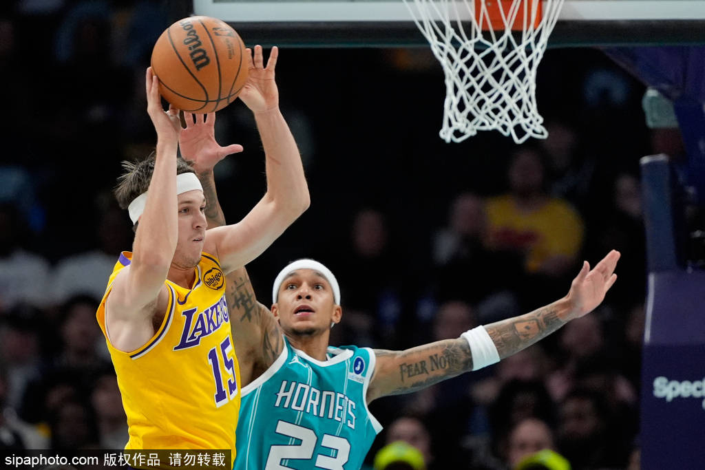 湖人绝杀鹈鹕,戈贝尔带队取胜的简单介绍 湖人绝杀鹈鹕,戈贝尔带队取胜的简单介绍