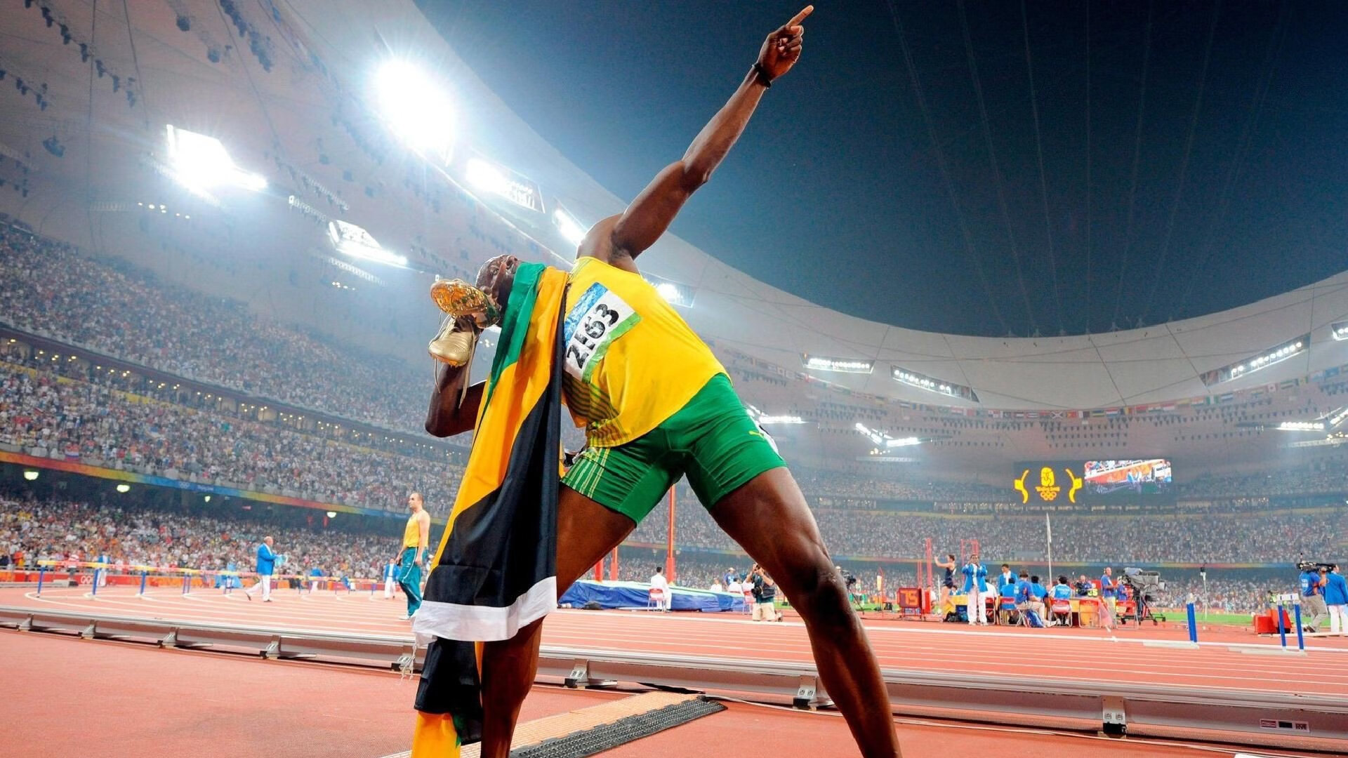 王座之争，莫兰特在焦点战证明自己，国王式碾压再现江湖